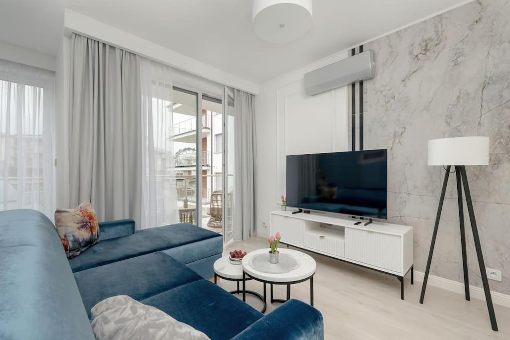 Superior Vacation With Private Parking Apartment